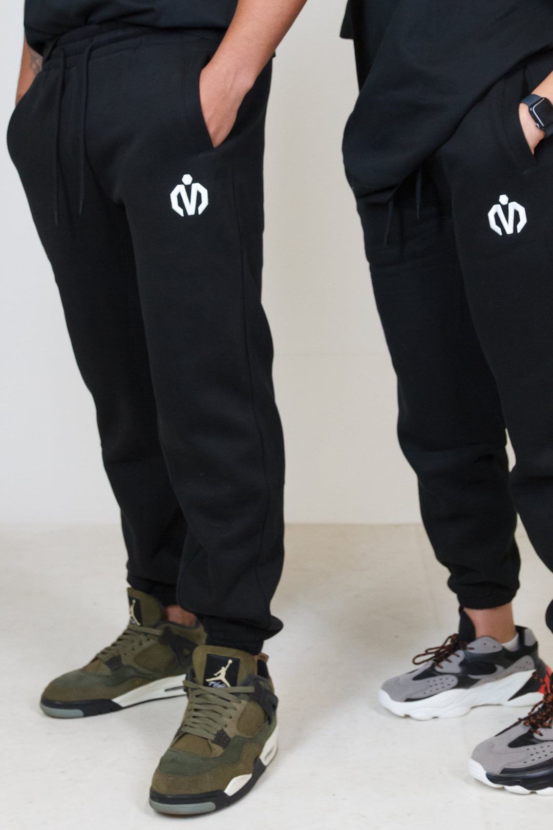 MEM 345G Heavyweight Fleece Joggers - Black-MEMFitness
