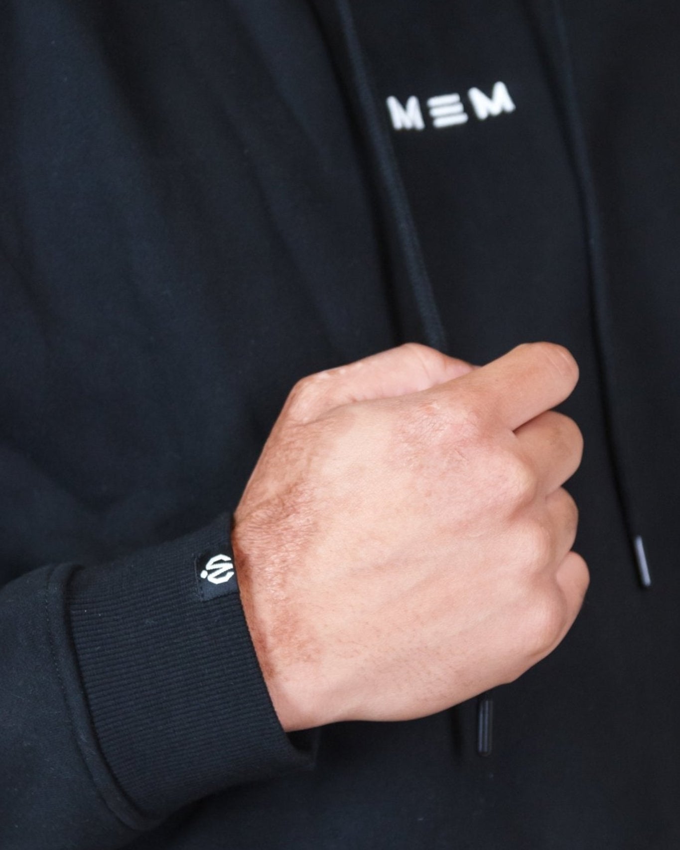 MEM 345G Heavyweight Fleece Hoodie – Black - MEMFitness