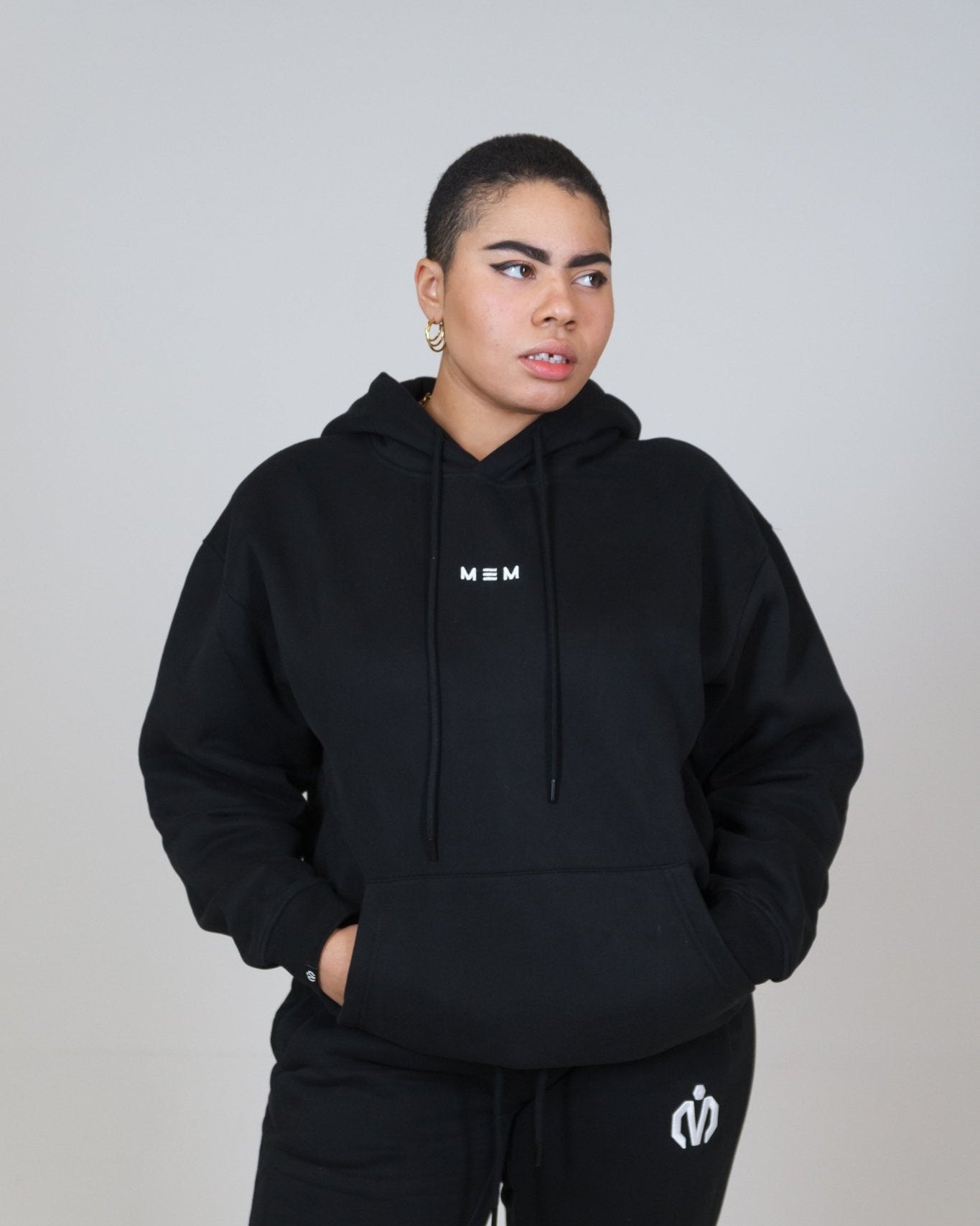 MEM Unisex 345G Heavyweight Fleece Hoodie – Black - MEMFitness