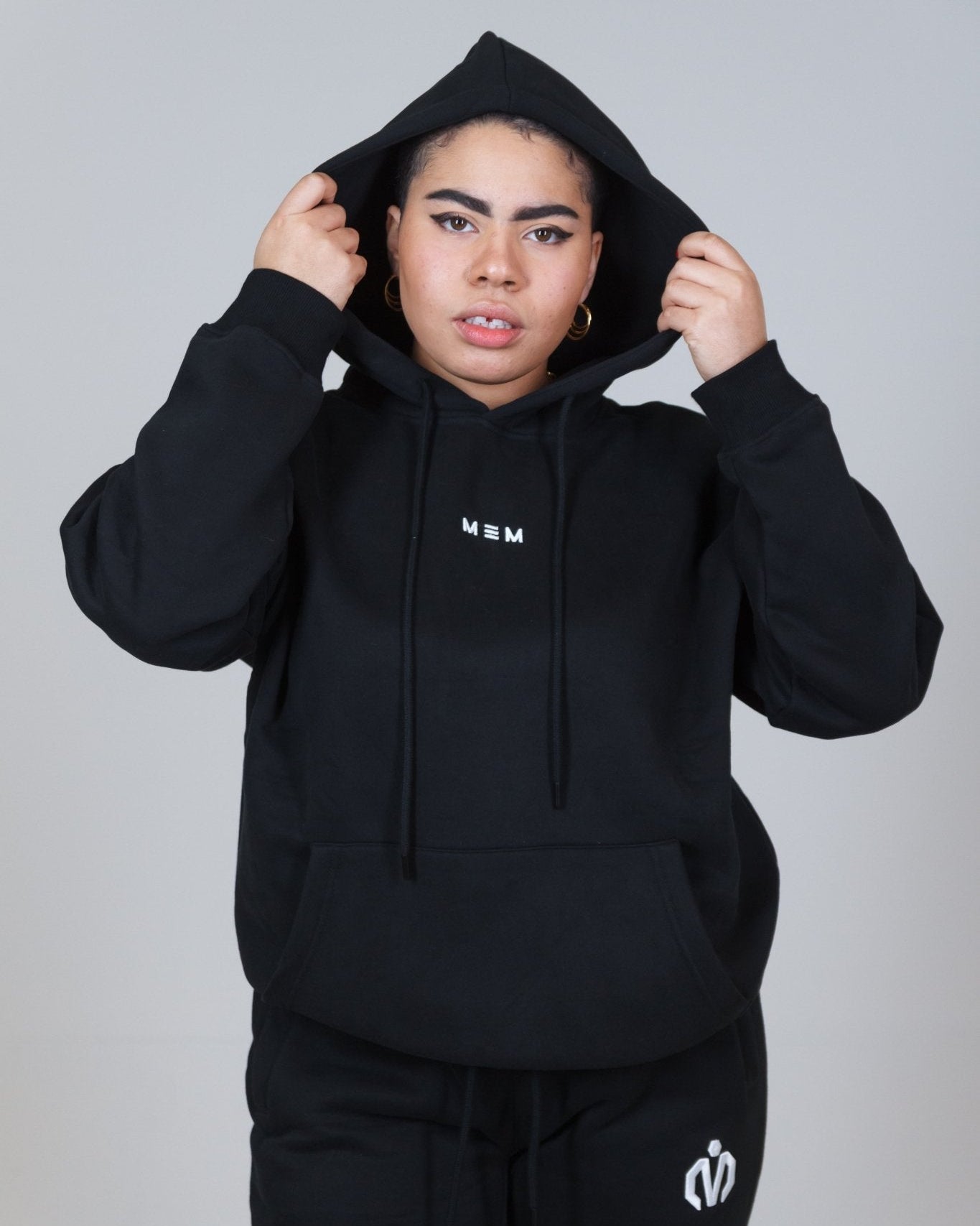 MEM Unisex 345G Heavyweight Fleece Hoodie – Black - MEMFitness