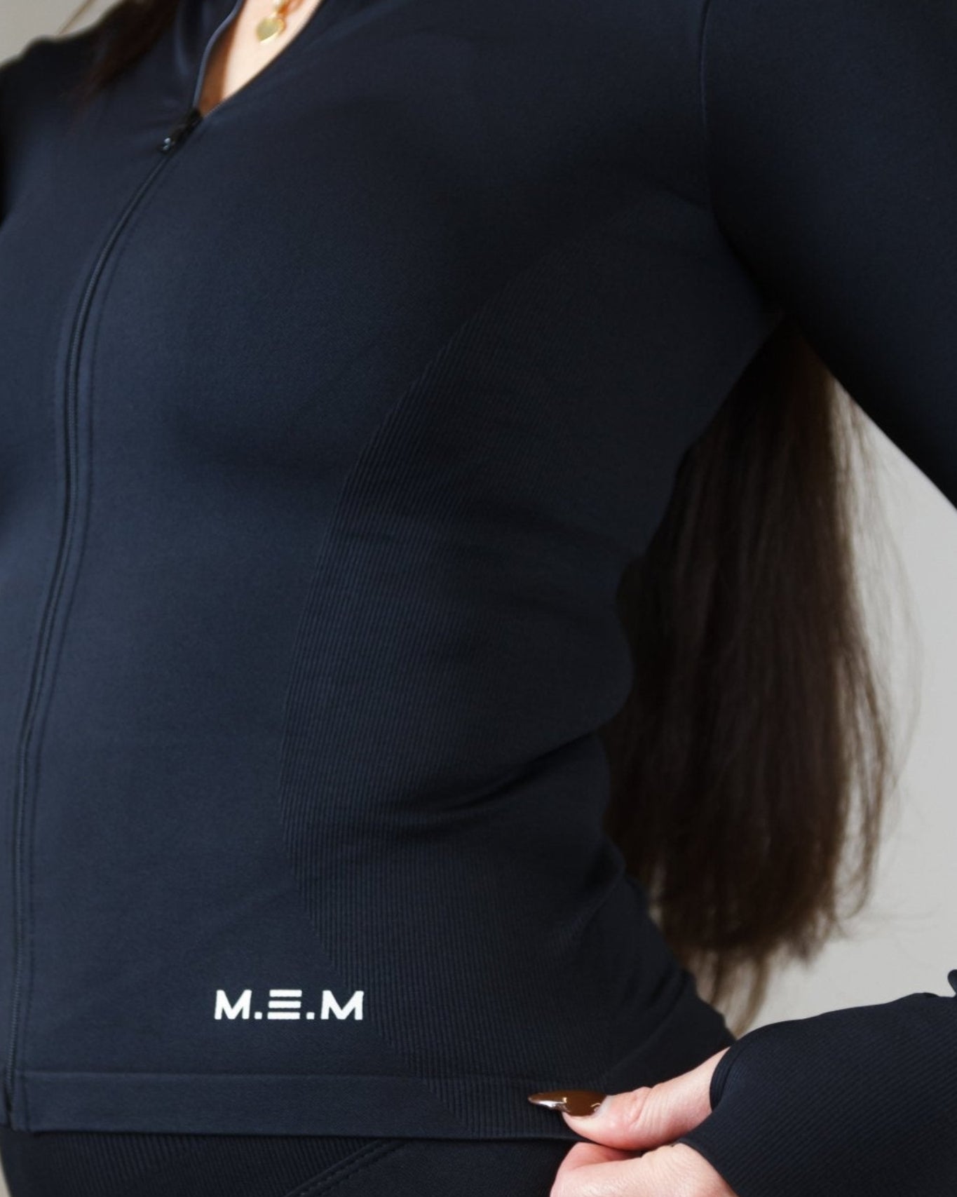 SoftSculpt Flex Zip - Up Top – Black - MEMFitness