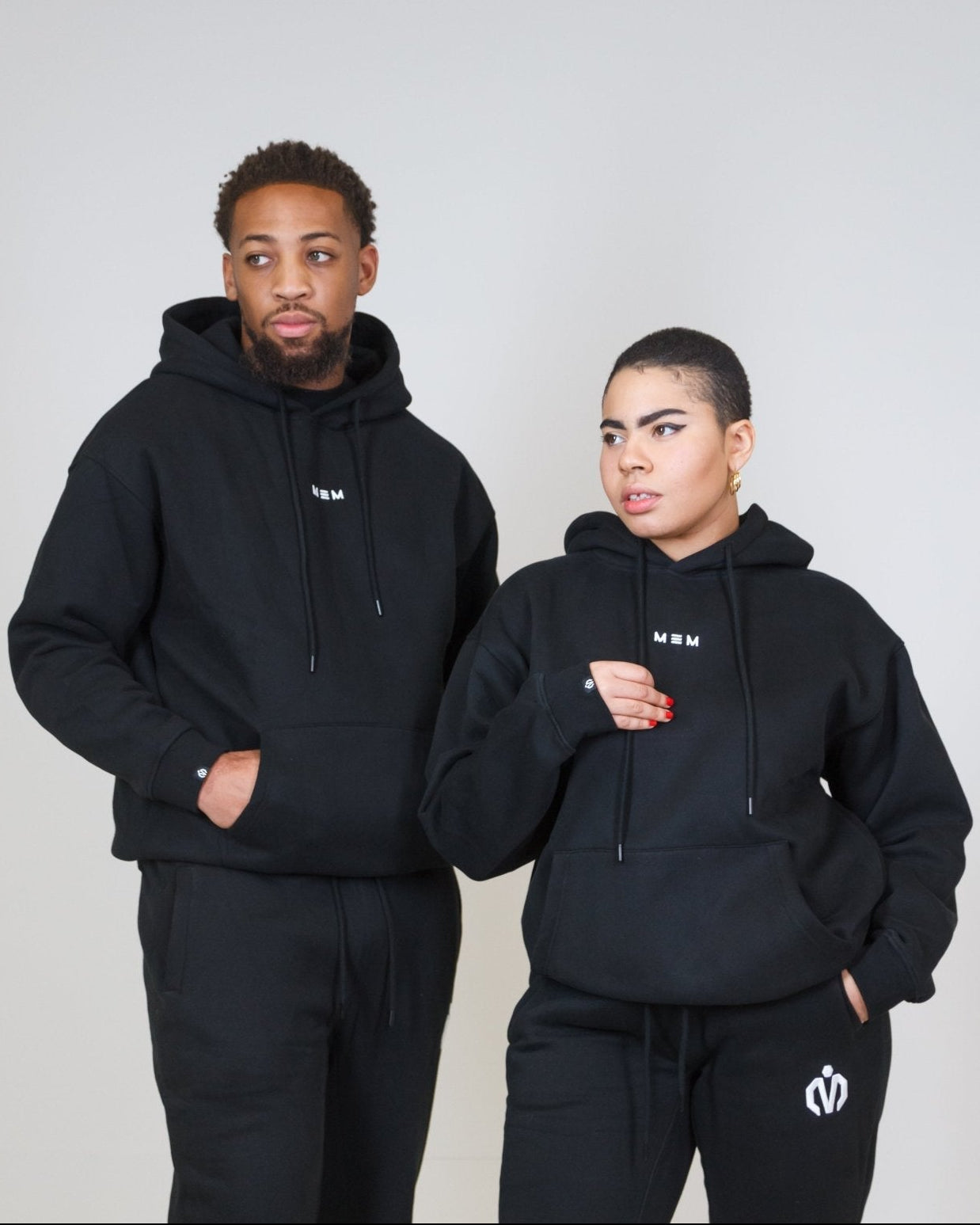 MEM Unisex 345G Heavyweight Fleece Hoodie – Black - MEMFitness