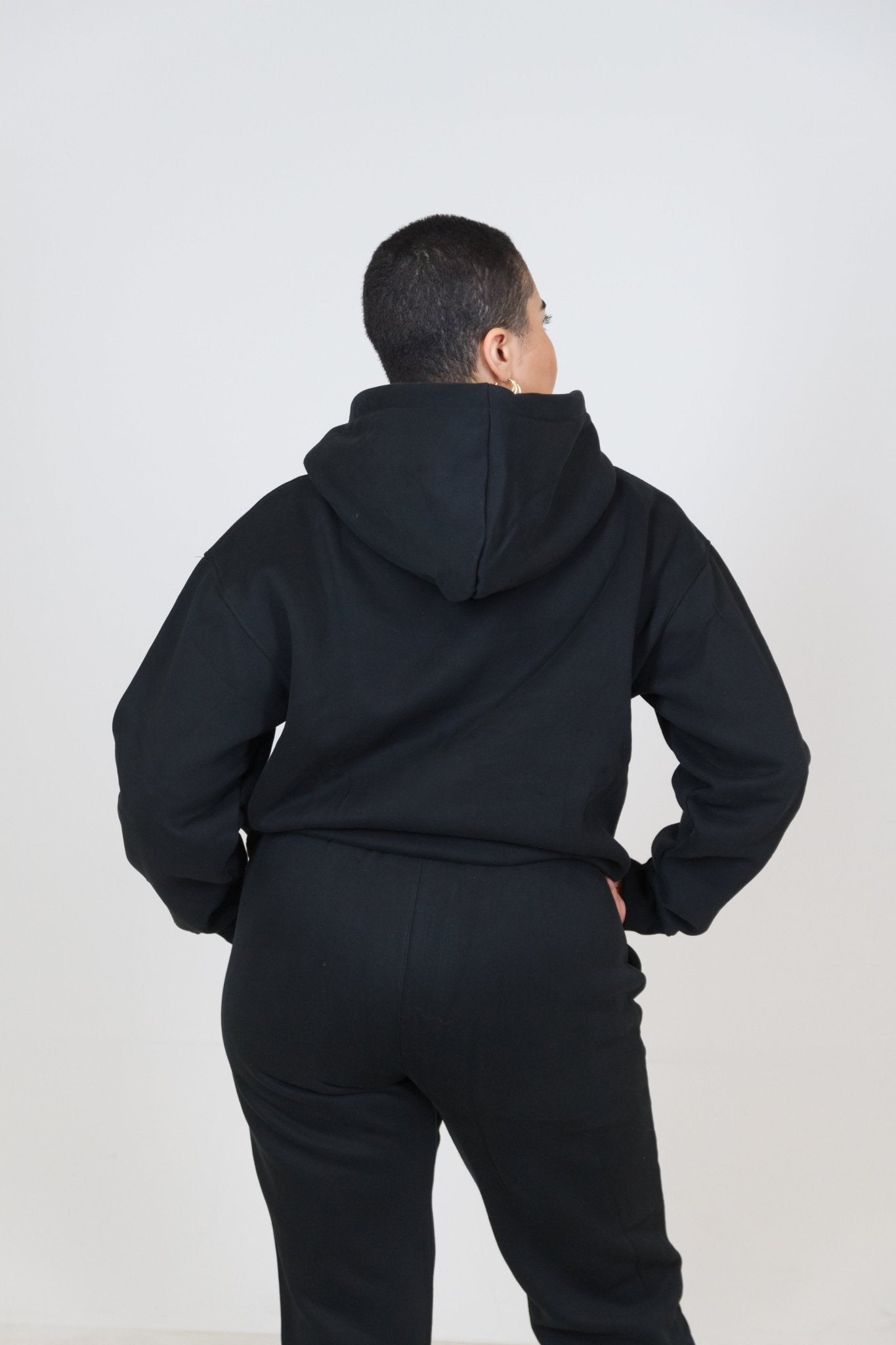 MEM Unisex 345G Heavyweight Fleece Hoodie – Black - MEMFitness