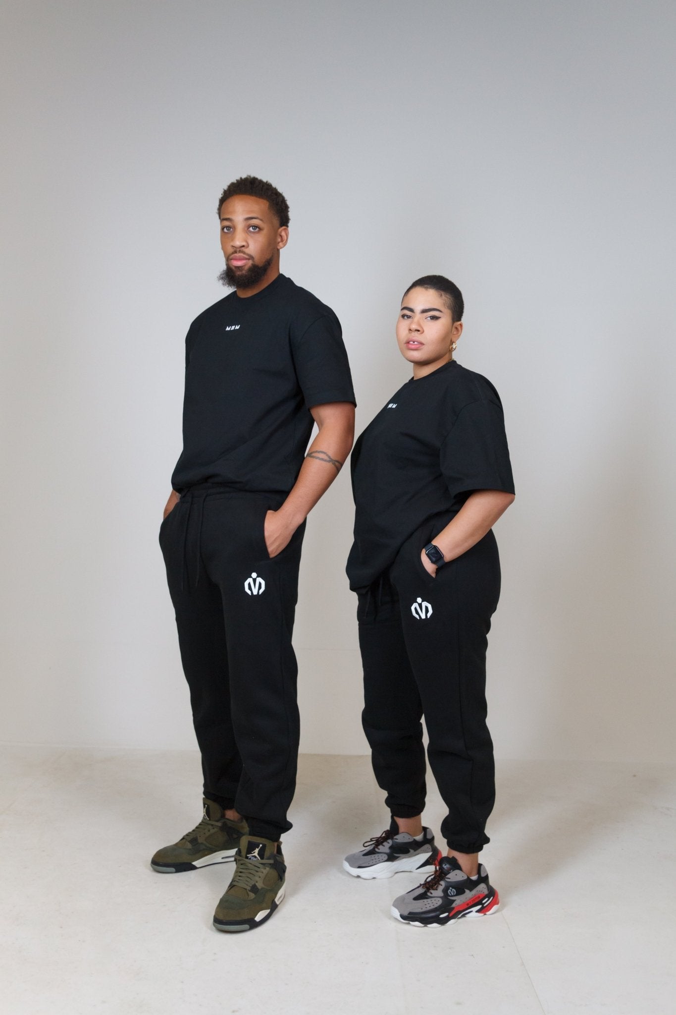 MEM Unisex 345G Heavyweight Fleece Joggers - Black - MEMFitness