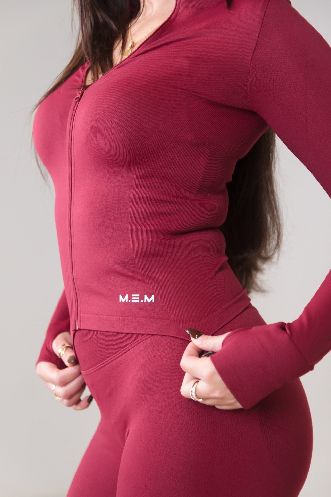 SoftSculpt Flex Zip - Up Top – Burgundy - MEMFitness