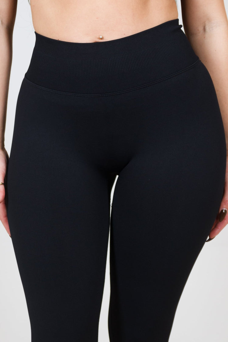 SoftSculptFlex Scrunch Bum Leggings – Black - MEMFitness